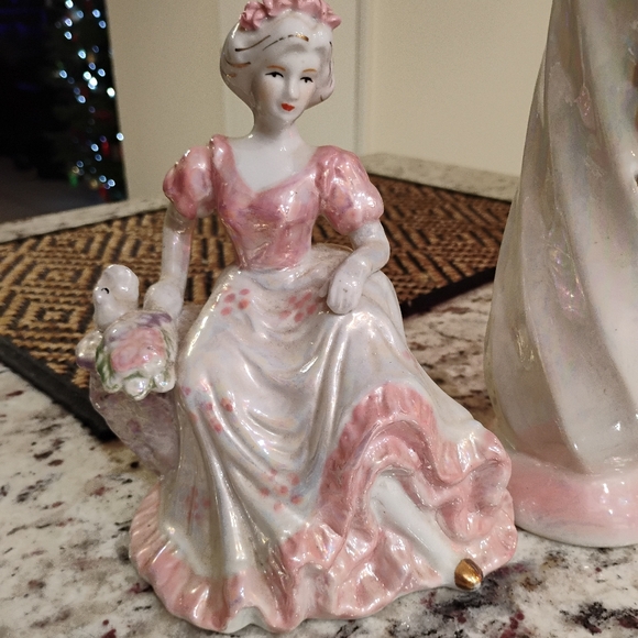 Bisque porcelain Doll and Vase Decor Set - Picture 4 of 13